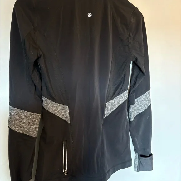 LULULEMON | Run: Distance Pullover - Picture 3 of 4